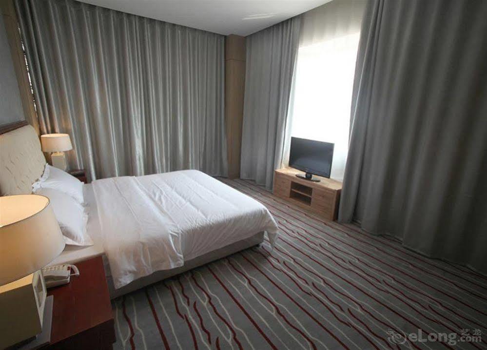 Manhattan Hotel Харбин Экстерьер фото