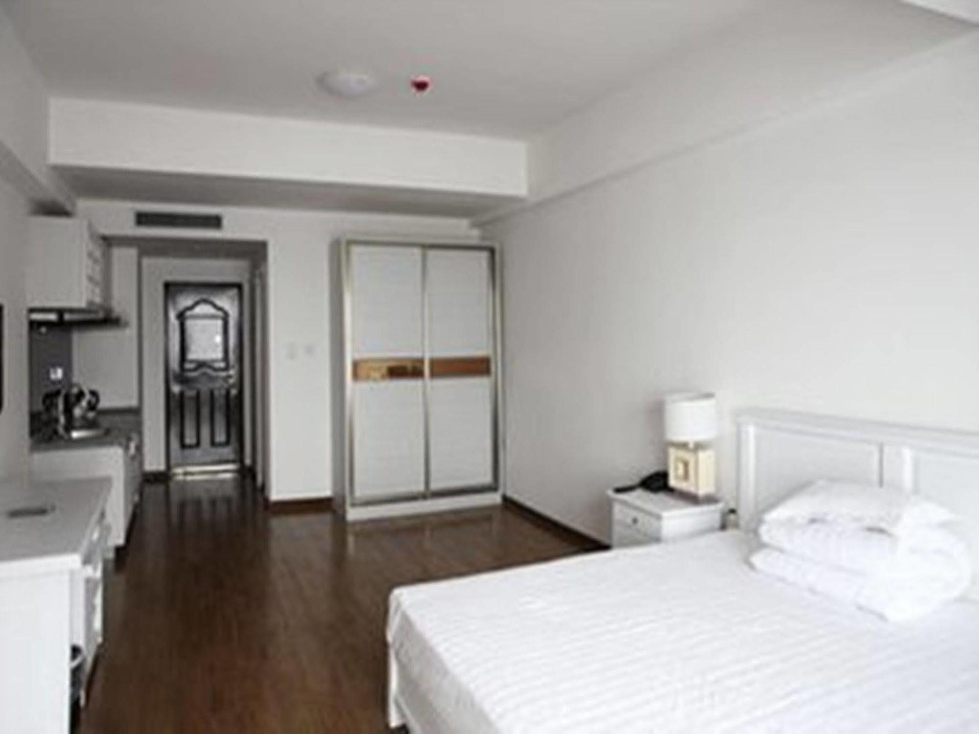Manhattan Hotel Харбин Экстерьер фото